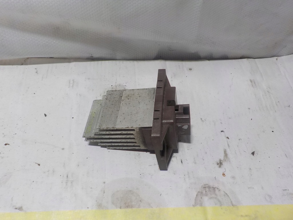 фото №1, Kia sorento lx 2008r 3.3l v6 резистор вентилятор