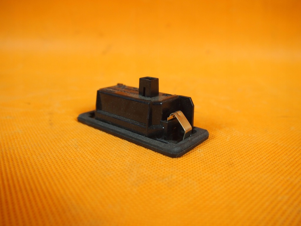 Bmw x1 f48 фонари регистрационного задний  комплект lh pr в Украине