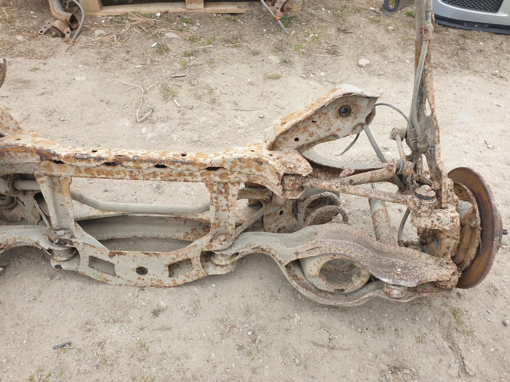 Підрамник балка задня вісь  підвіска задній honda accord vii універсал Недорого