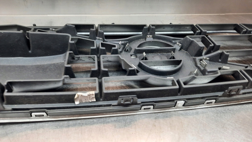 фото №12, Решітка радіатора решітка радіатора volvo v60 s60 ii r-design