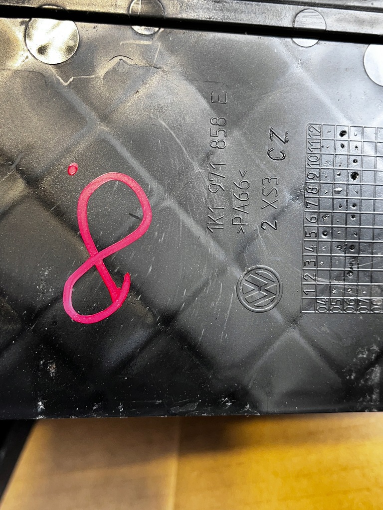 фото №5, 8 vw seat кронштейн кронштейн bsm коробка запобіжників 1k1971858e