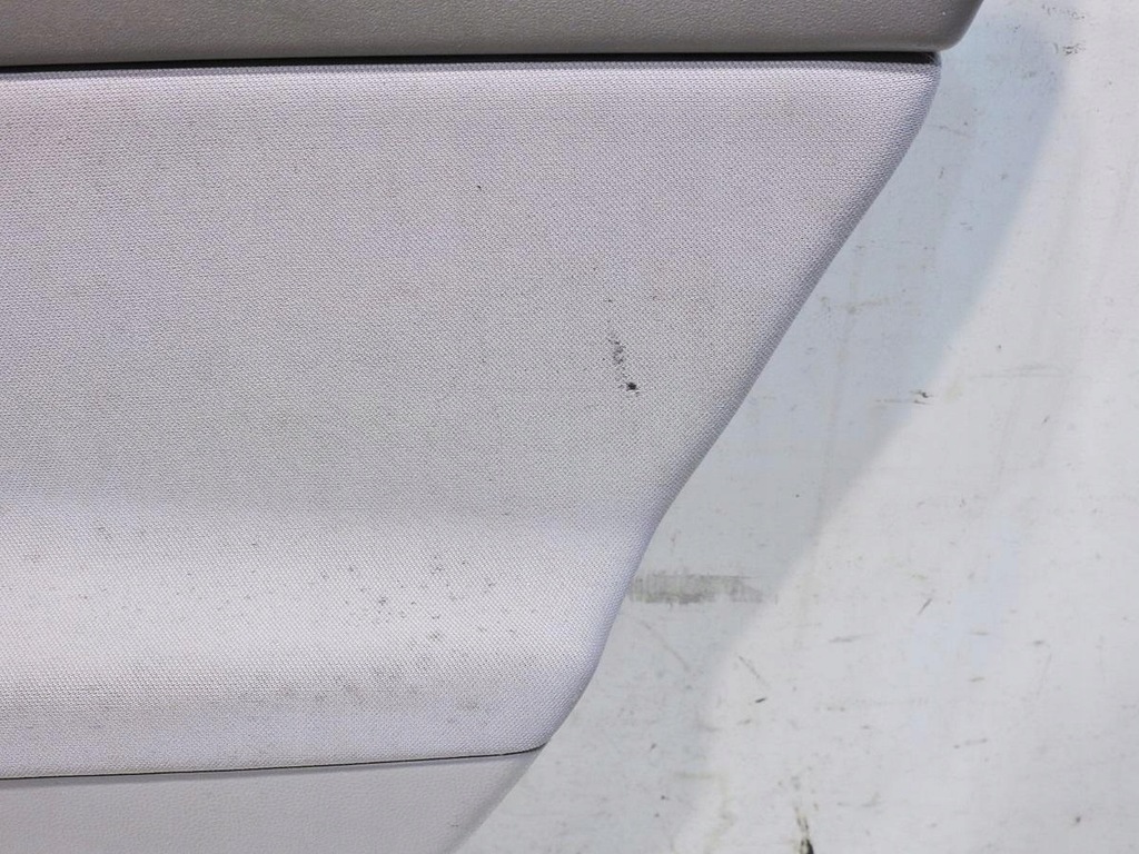 фото №3, Обивка дверь правый задняя volvo v50 lift