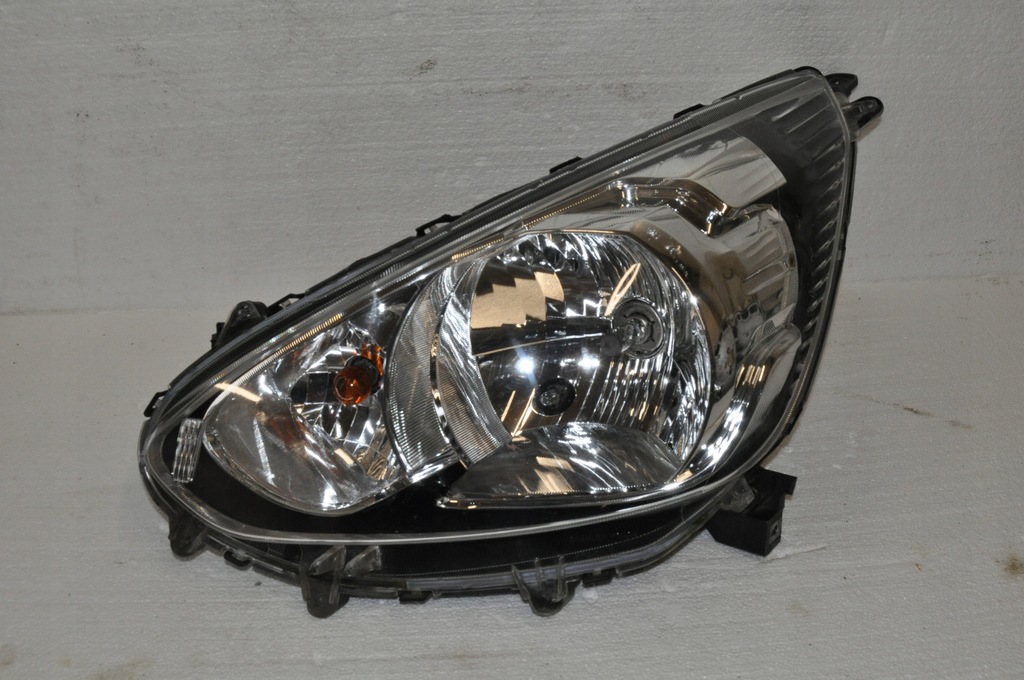 фото №1, Mitsubishi space star 2 ii stanley w0504 лампа левая перед передняя