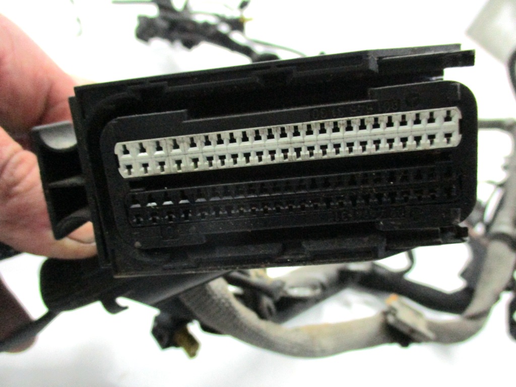 фото №5, Mercedes w211 s211 c219 3.5 v6 электропроводка двигателя