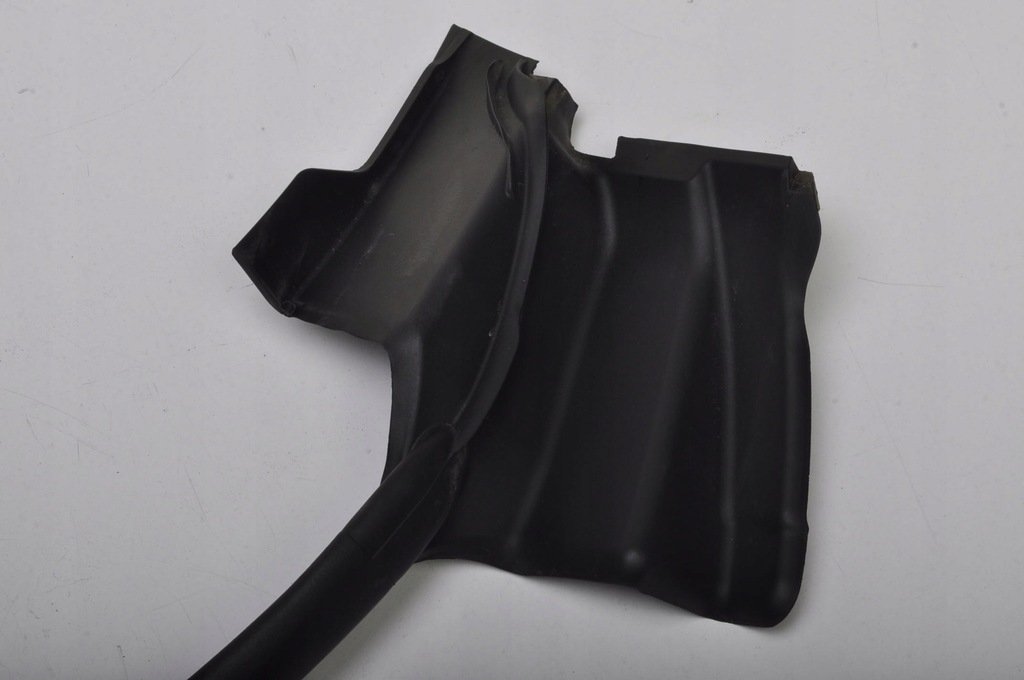 фото №2, Maserati levante sq4 прокладка двері лівий задня 19r