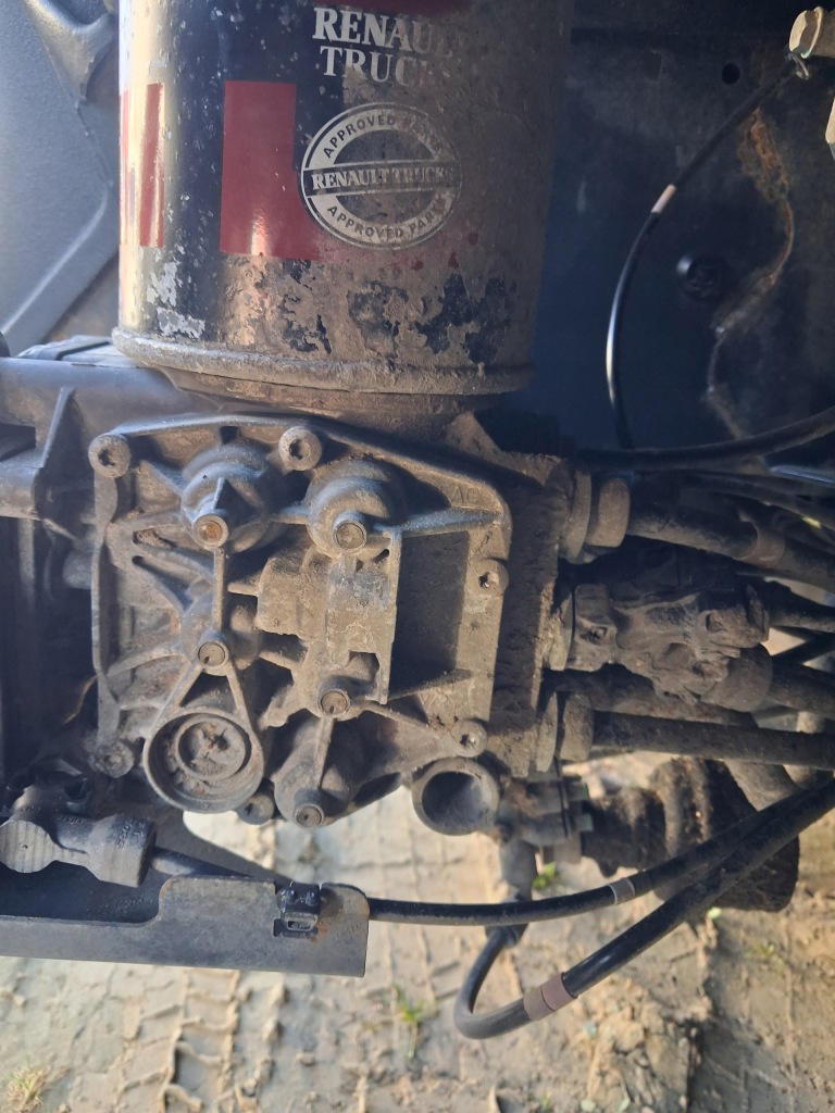Клапан осушитель воздуха apm el 1100 renault midlum gama d volvo fl fe Доставка