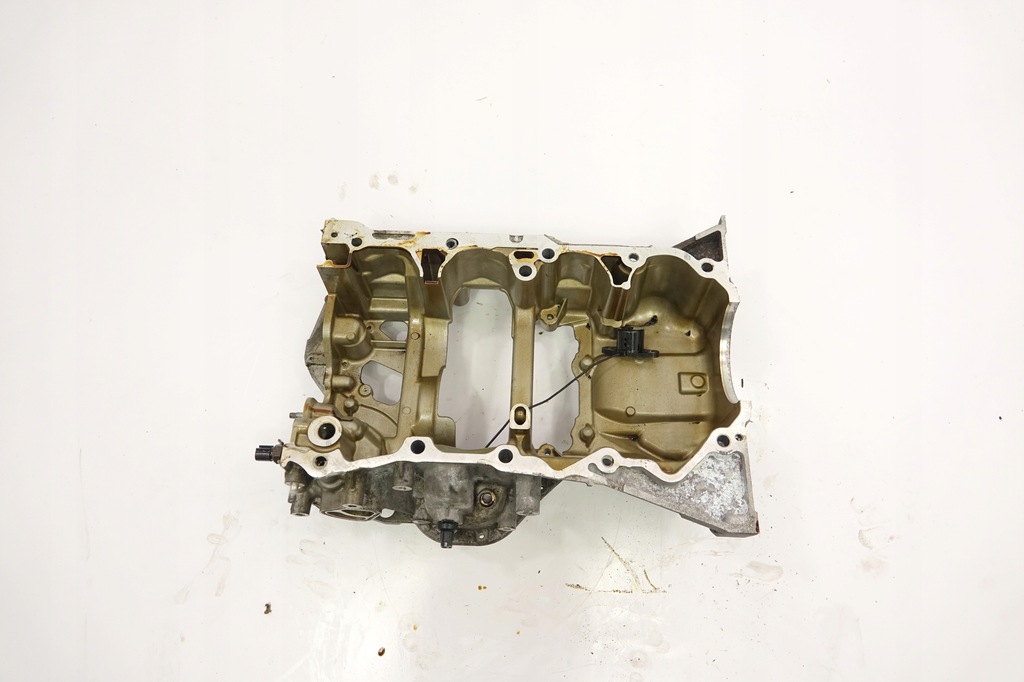 фото №1, Піддон оливи lexus rx rc nx is iii 200t 2.0 8ar