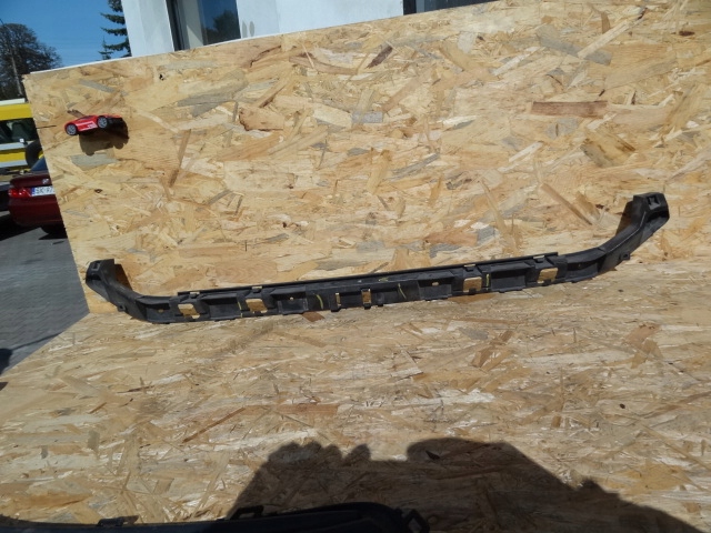 фото №1, Vw passat cc 3c8 направляющая бампера заднего оригинал