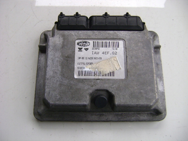 фото №1, Бортовой компьютер 55180281 iaw 4ef.g2 fiat multipla 1.6