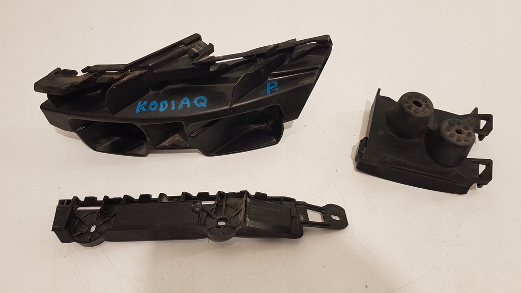 фото №1, Skoda kodiaq кронштейн кронштейн корзина радара правый задняя 565907456