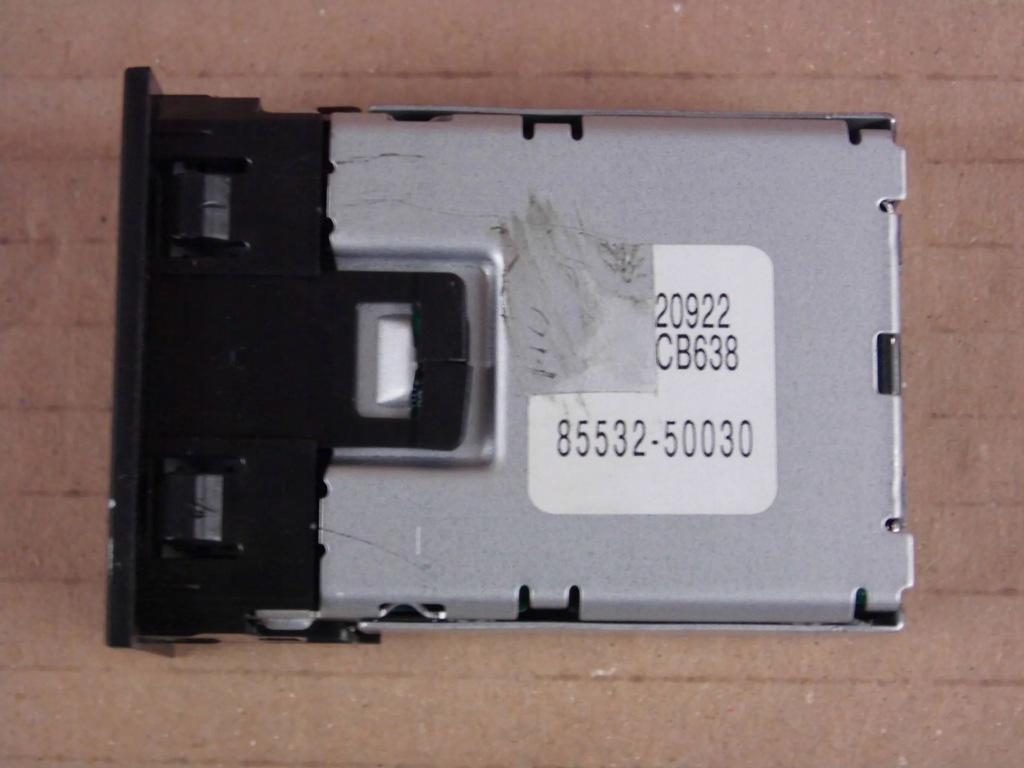 фото №3, Lexus nx rx es роз'єм usb зарядний пристрій