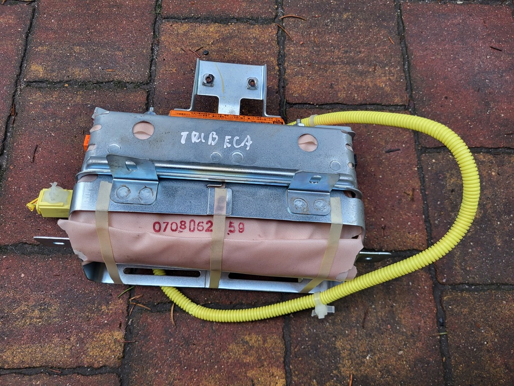 фото №1, Подушка подушка безпеки пасажира subaru tribeca