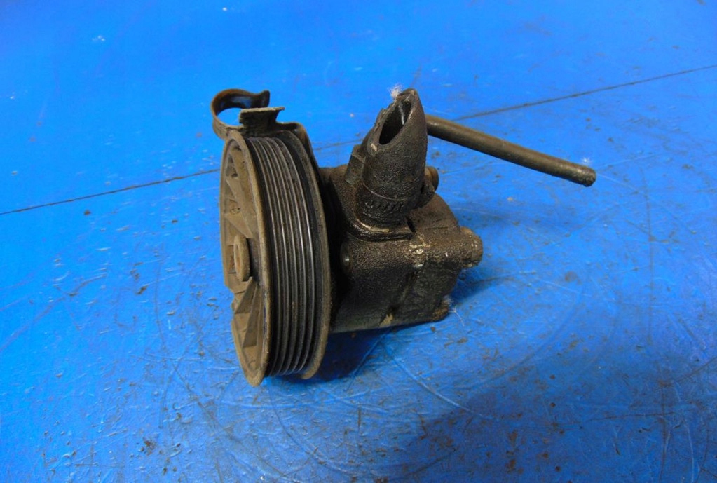 фото №1, Volvo s80 2.4 дизель насос усилителя 9485757