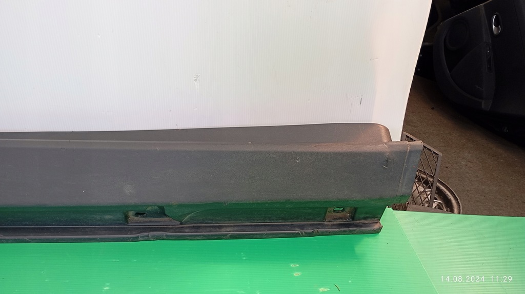 фото №4, Молдинг порог правая сторона mercedes ml w164 a1646900240