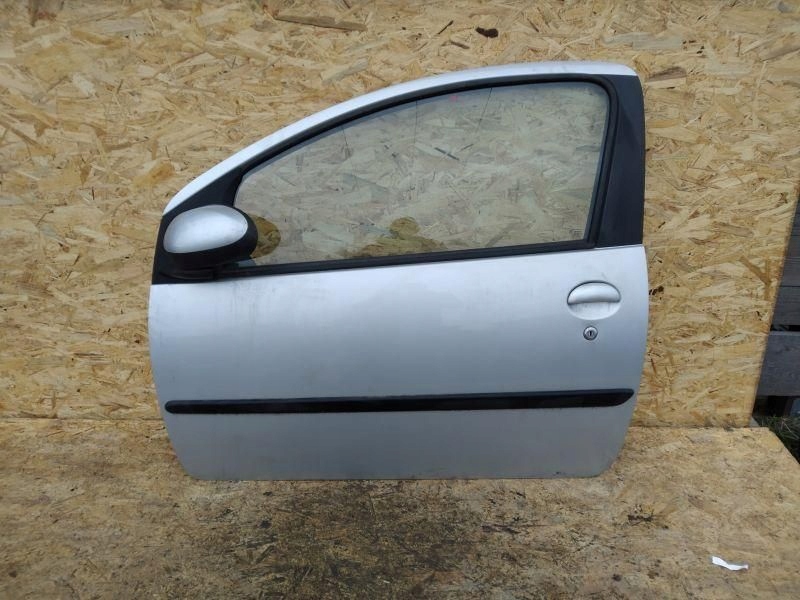 фото №1, Дверь левая водителя 3d peugeot 107 цвет ktb
