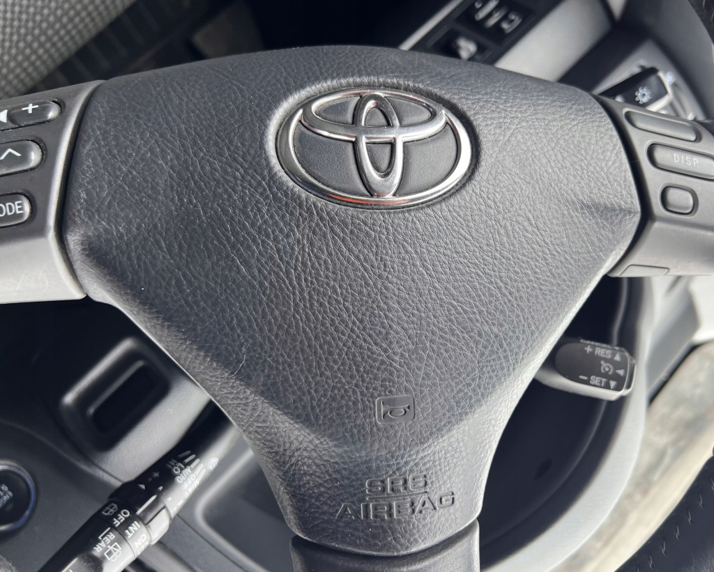 фото №6, Консоль панель приладів подушки безпеки ремені corolla verso ii