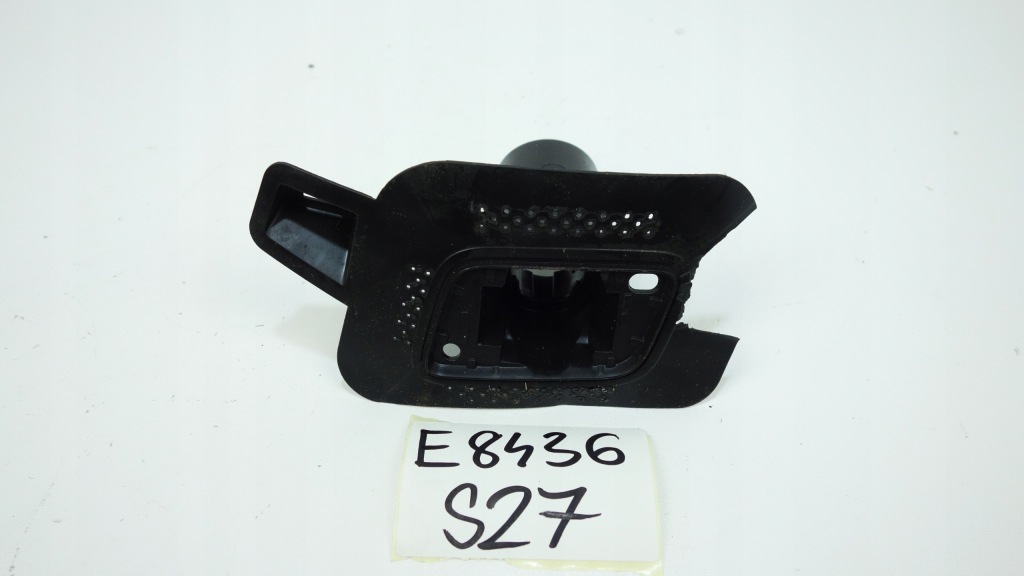 фото №1, Volvo xc60 ii 2017- кронштейн розпилювача лівий перед 31425170