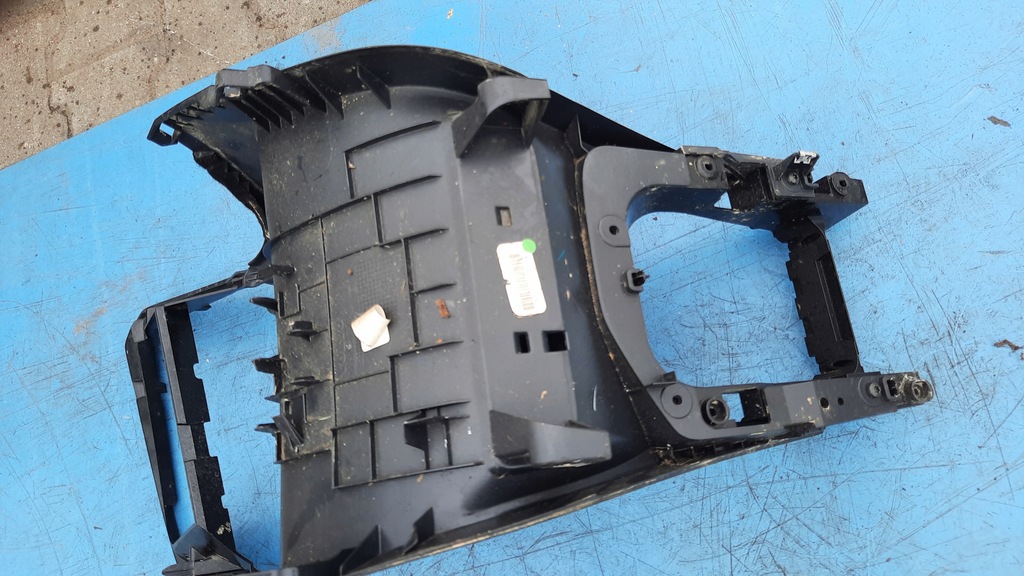 фото №4, Рамка туннель среднего volvo xc60 30755608