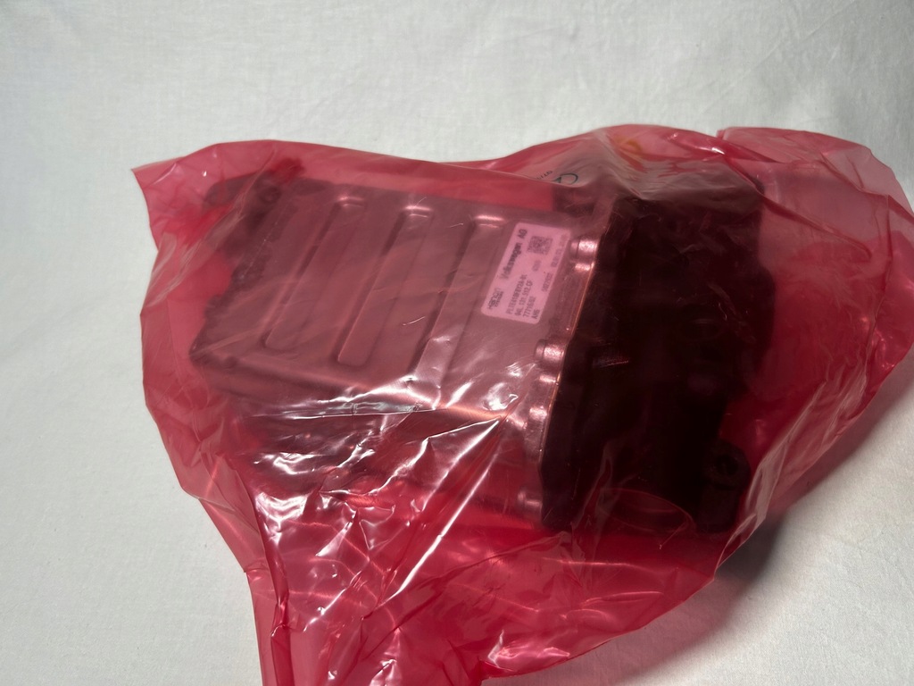 фото №8, Оригінальний номер nowa радіатор вихлопних газів egr vw t6 2.0 tdi / man tge 04l131512cf 04l131512t