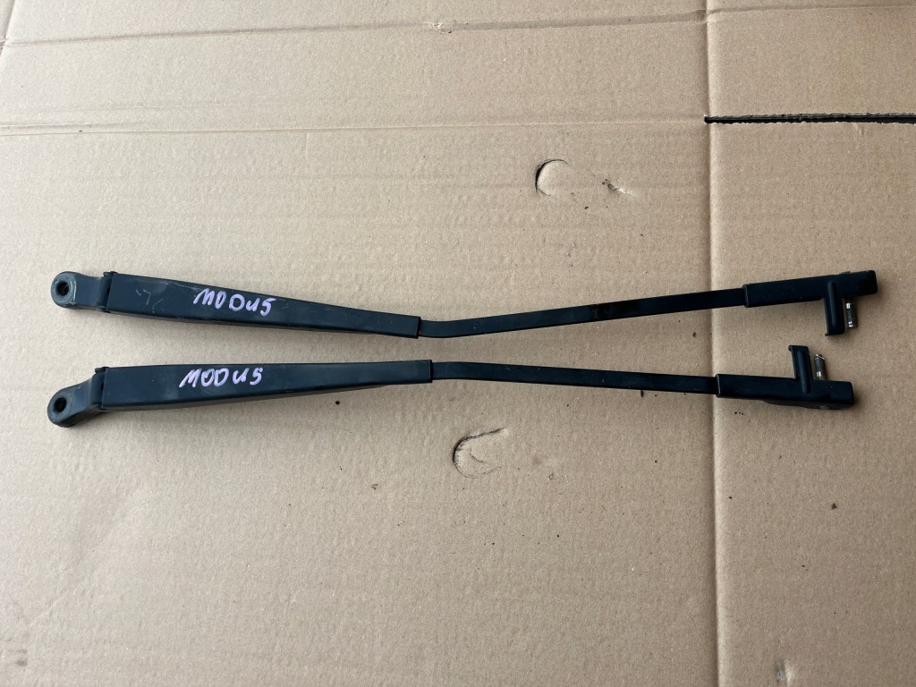 Купить Рычаг дворники левая правое renault modus 2004-2008 8200360824 823