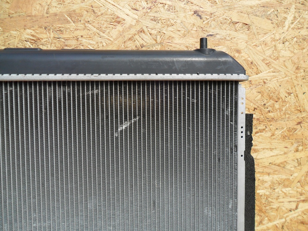 Honda crv rd 2005- радіатор води Доставка