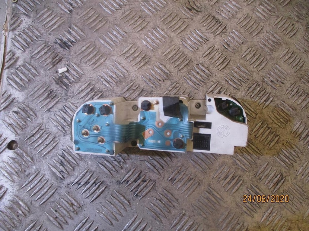 фото №2, Alfa romeo 156 obrotomierz 156034488