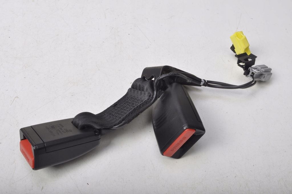 фото №1, Jaguar xe замок ремней безопасности задняя