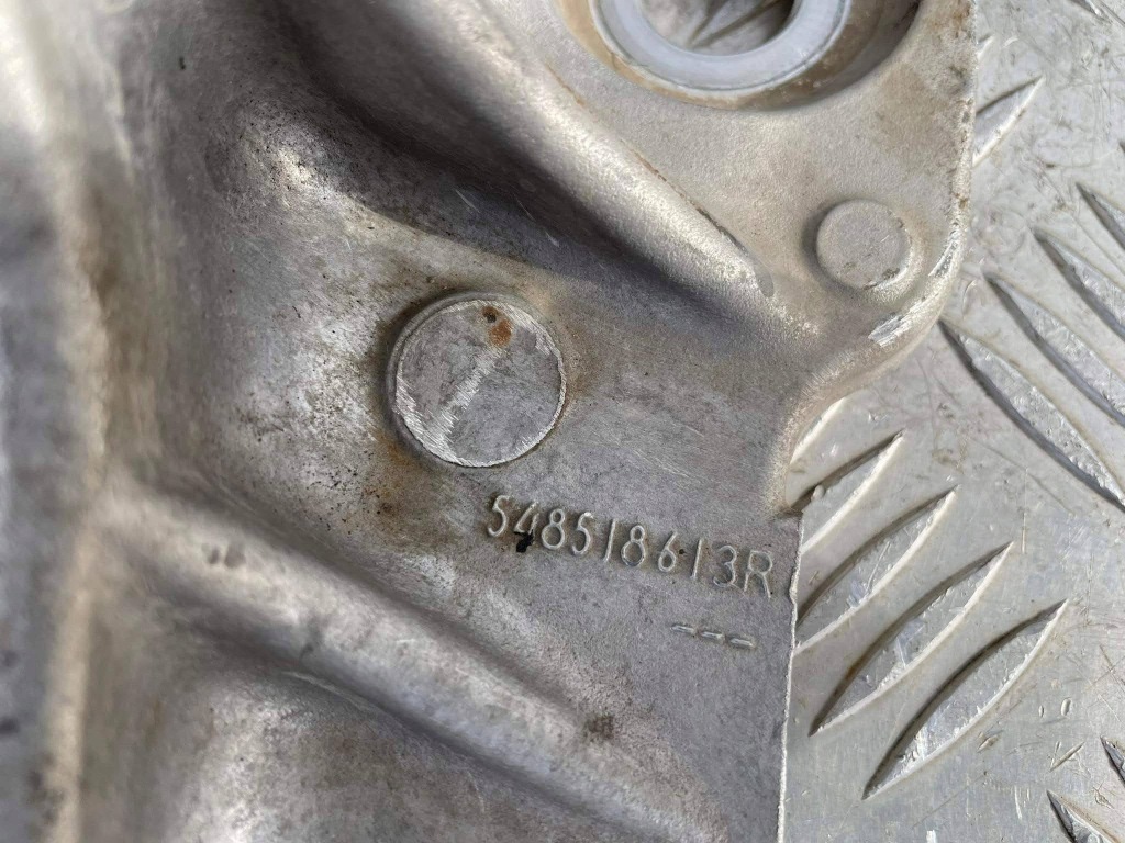 фото №4, Renault clio v кронштейн підрамник лівий правий