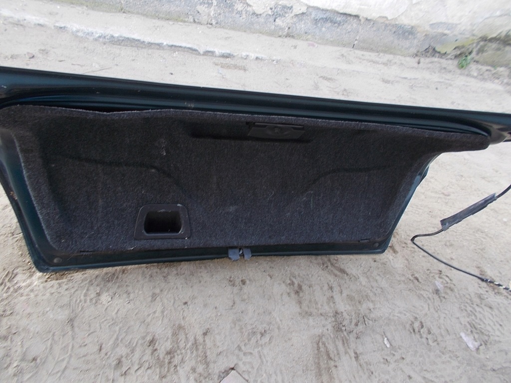 Кришка багажника багажника audi a4 b5 sedan в Україні