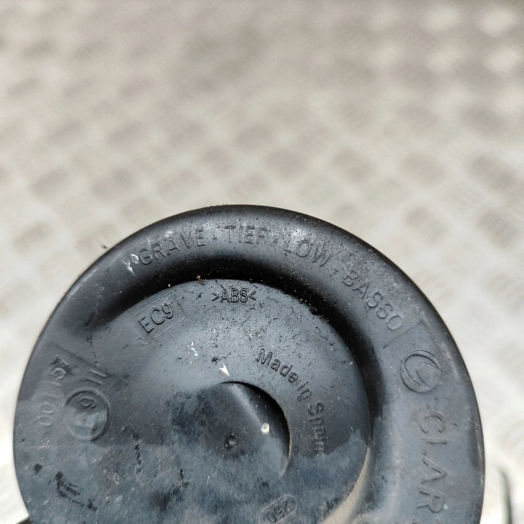 фото №7, Volkswagen id.4 2022 клаксон