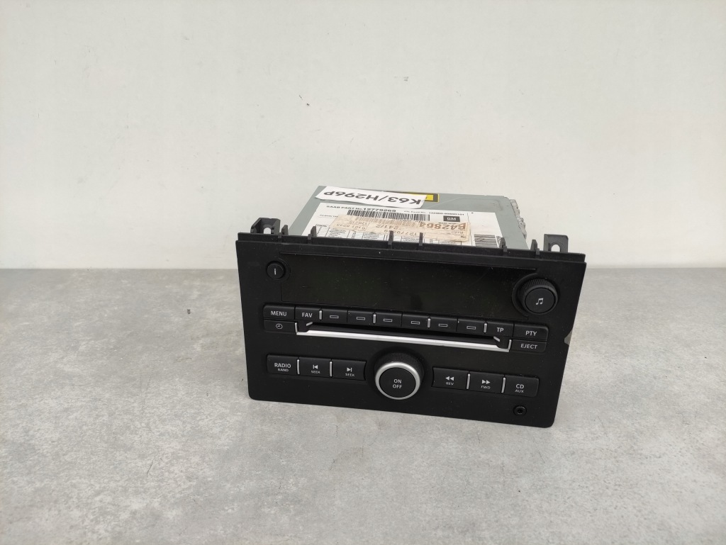 Купити Радіо заводський cd aux saab 93 9-3 07-11 rok 12779269 k63/h296p