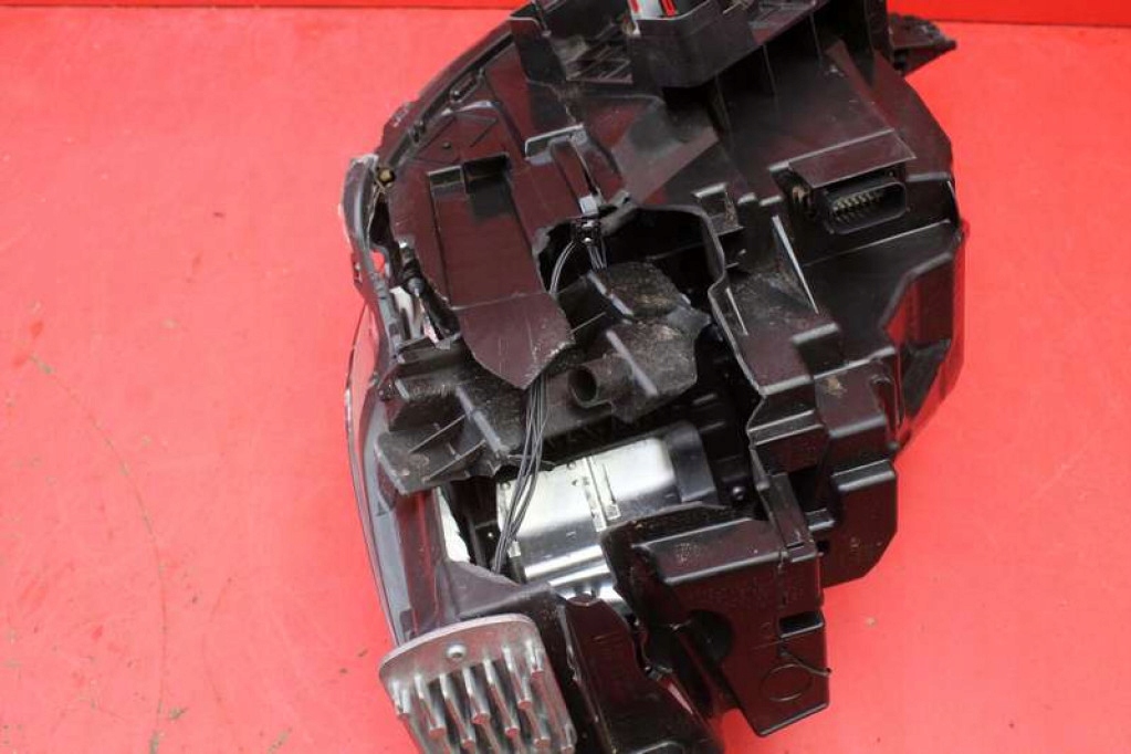 фото №8, Фара правый лампа перед full led eu lv4b-13e014-fe ford kuga 3 iii mk3