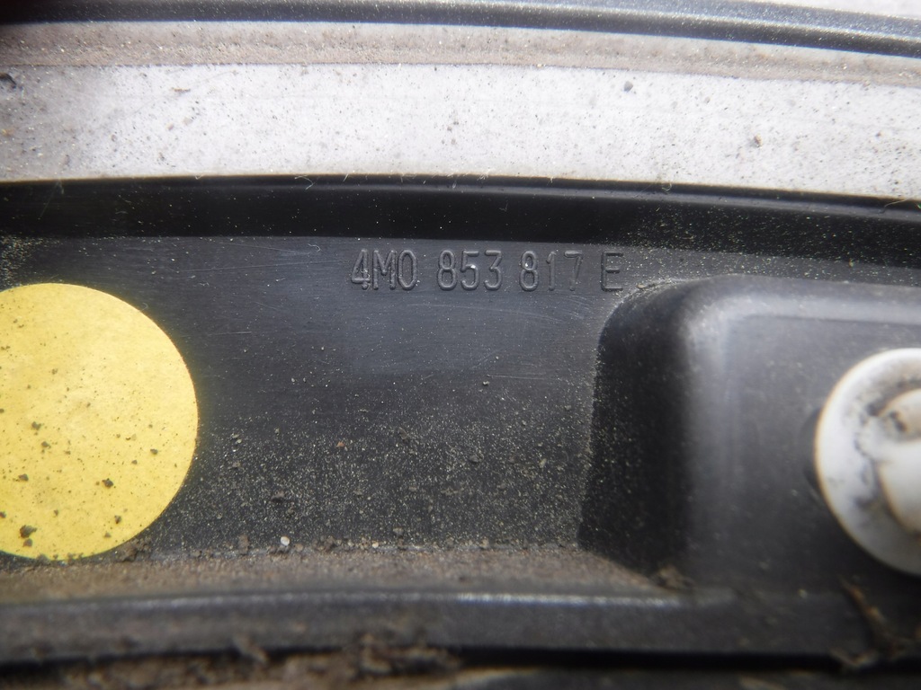 фото №8, Накладка крыла задняя audi q7 sq7 4m0853817e