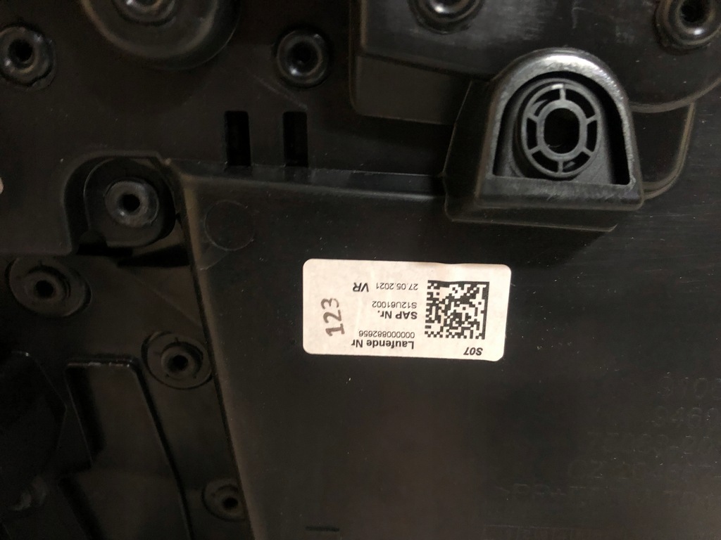 фото №5, Bmw 2 u06 обшивка дверь передний правый uk