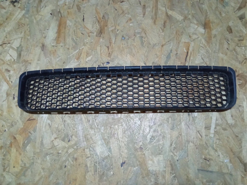 фото №1, Решітка бампера vw touareg 7l6