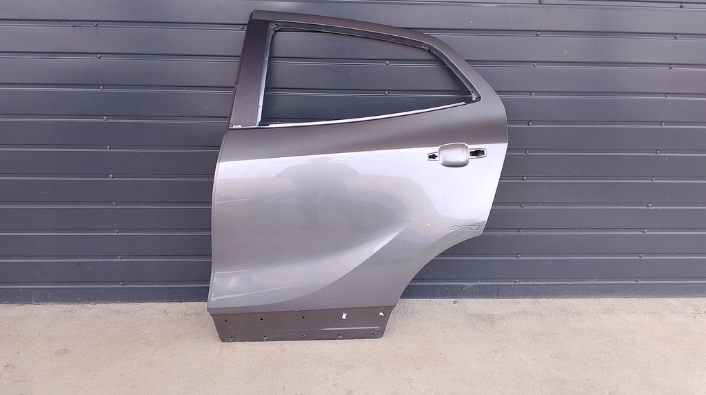 фото №1, Opel mokka a левая дверь задняя задние ładne