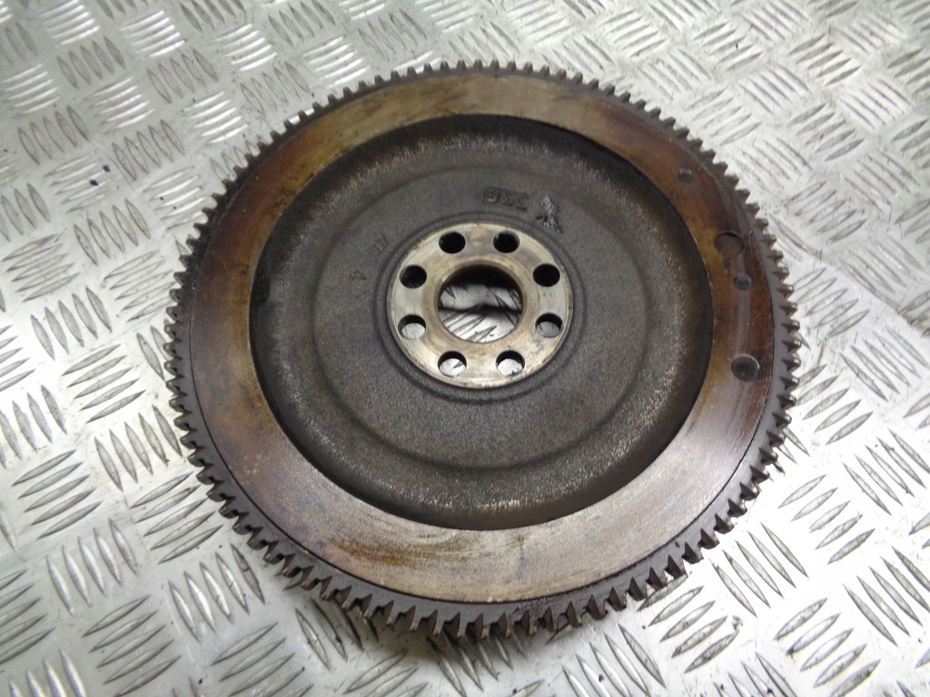 фото №1, Колесо маховик toyota corolla verso 2.0 d4d