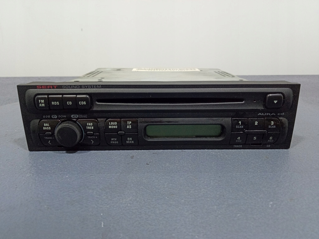 фото №1, Seat leon i toledo ii радіо cd заводський oem aura cd 1m0035186d