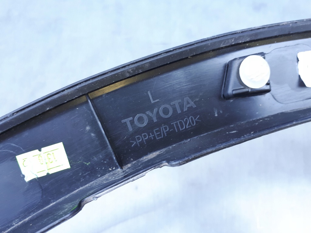 фото №11, Toyota c-hr chr 2016- 16 молдинг na крыло левый