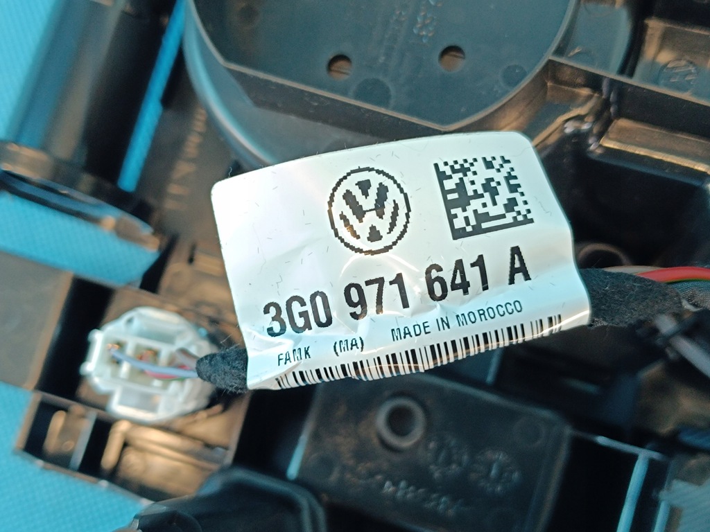 фото №10, Vw arteon liftback 2,0 tdi 147kw 2022 r бардачок кронштейн na чашки 3g0862531g