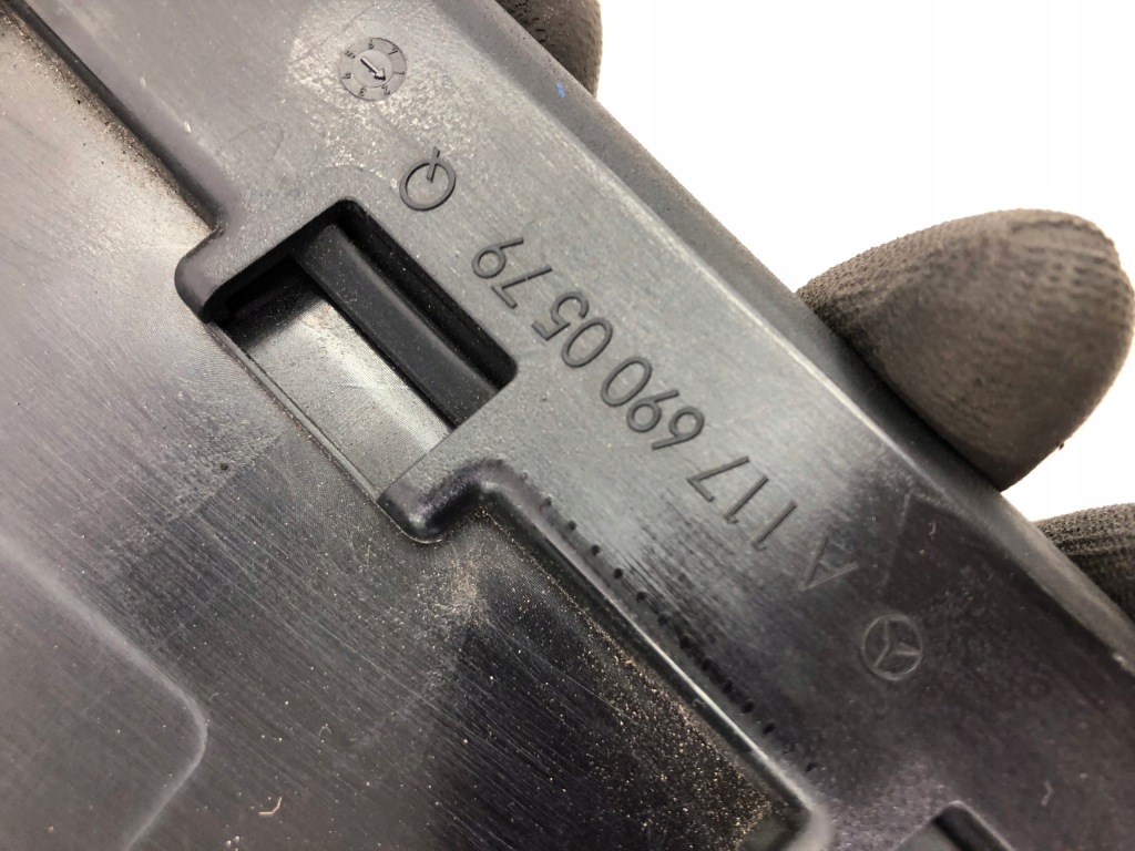 Mercedes w117 накладки двері захист стійка комплект a1176900579 a1777250382 Доставка