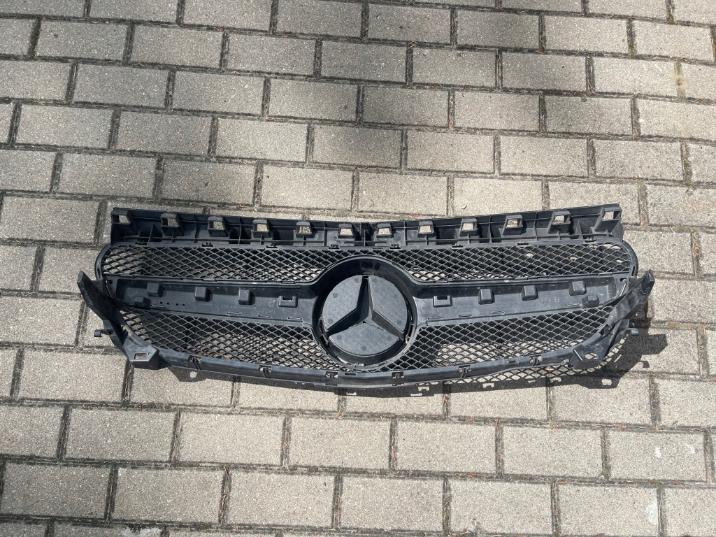 Mercedes gla amg решётка радиатора решётка радиатора оригинал Оригинал