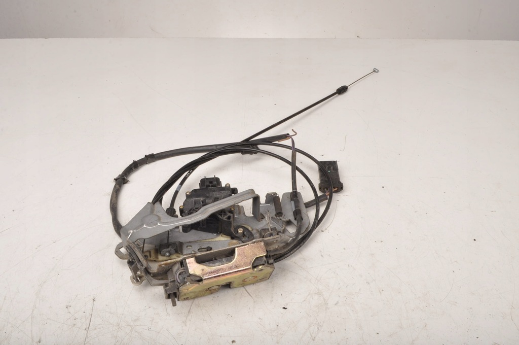 фото №1, Chrysler grand voyager iv замок дверь левый задняя