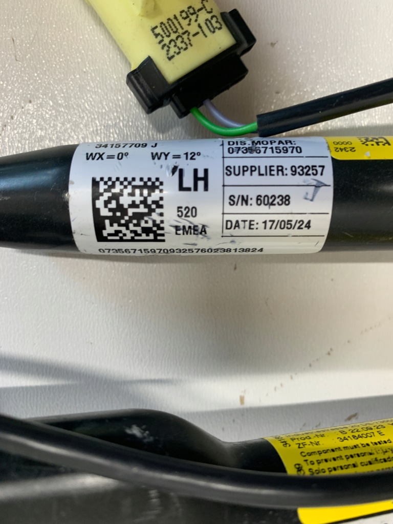 фото №4, Jeep renegade левый правый pas ремни безопасности натяжители