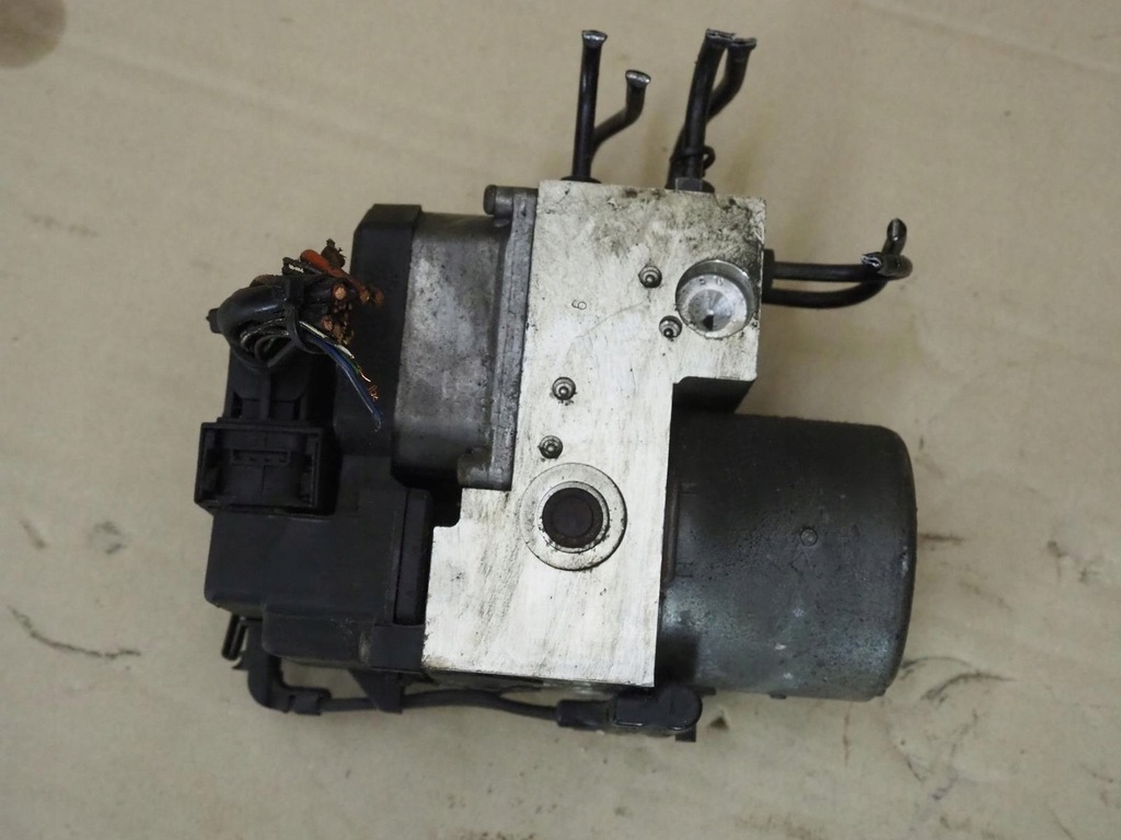 фото №9, Насос abs audi a6 c5 a8 d2 vw passat b5 8e0614111j