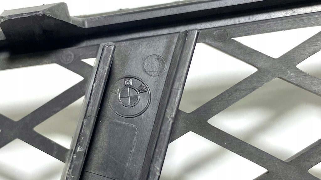 фото №8, Решітка бампера bmw f10 f11 7200698 права