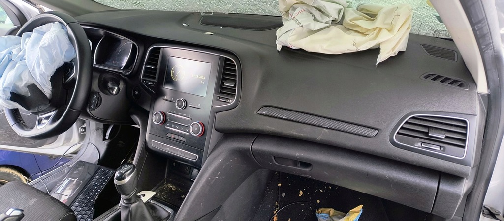 фото №11, Чверть лонжерон лівий блок двигуна поріг ліва права перед renault megane iv 16-