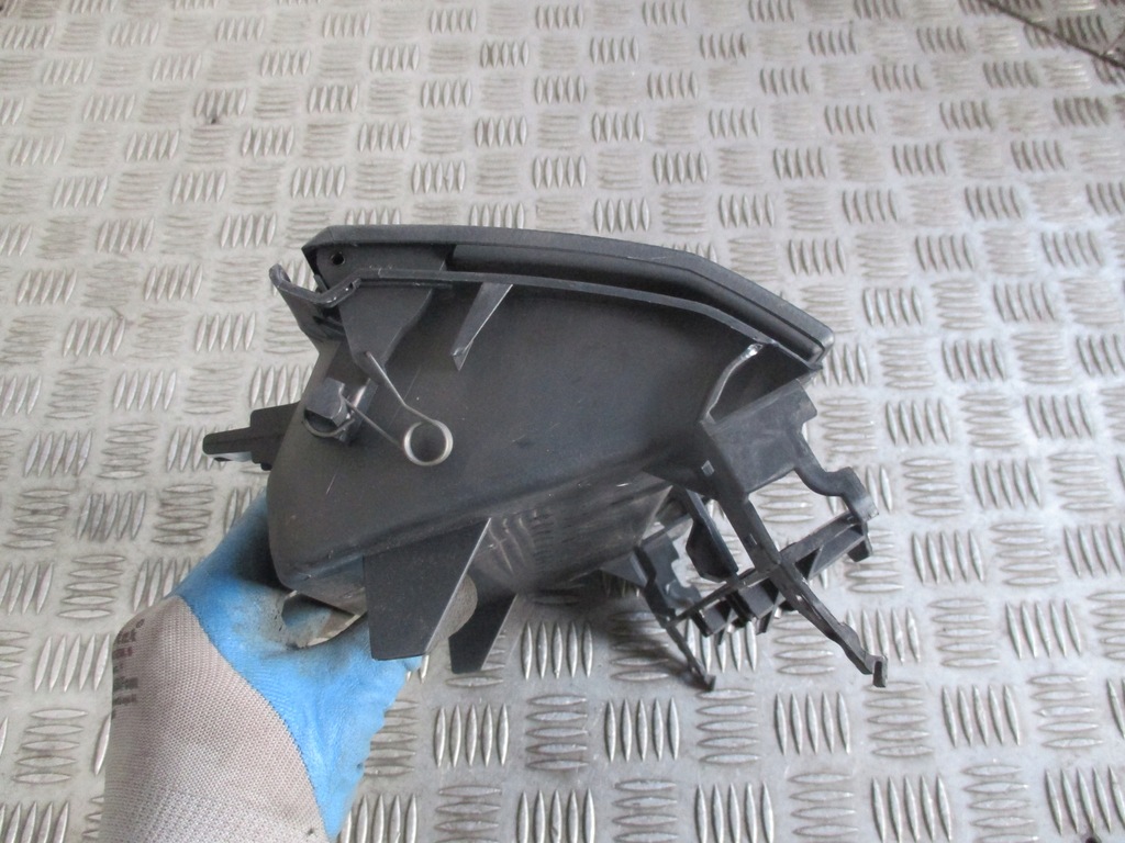 фото №7, Бардачок верхний mazda 6 02-06 2.0 d