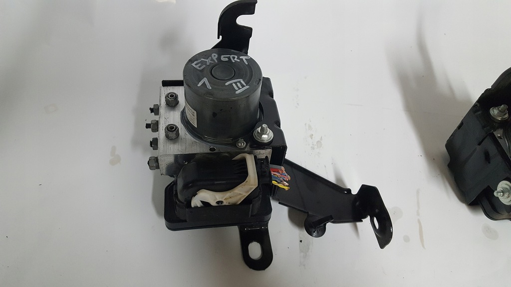 фото №1, Насос тормозная abs expert iii jumpy 9821150280