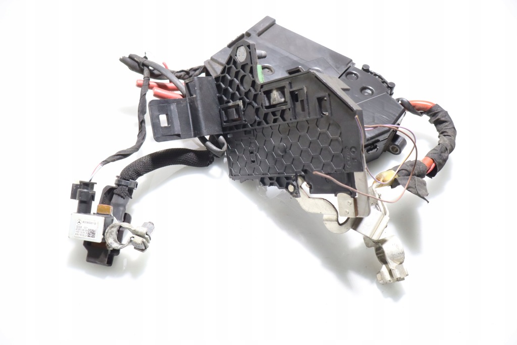 Купити Коробка запобіжників mercedes cla 2 c118 w118 2.0